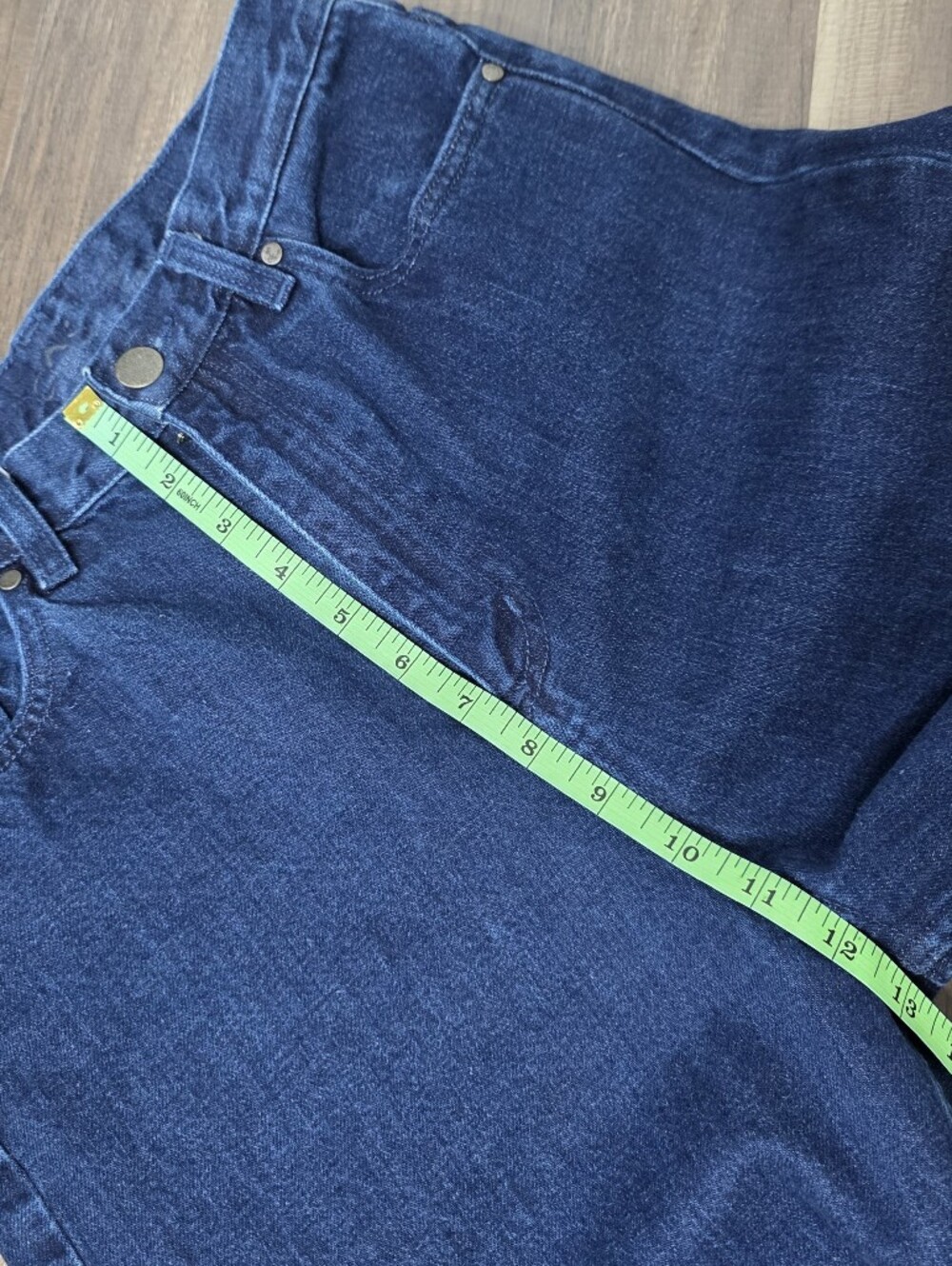COS Dark Wash Arch Barrel Leg Rigid Denim High Rise Jeans Contemporary Modest.28 - Picture 9 of 9
